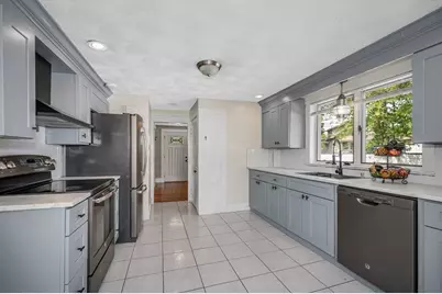 202 Salem St, Wakefield, MA 01880 - Photo 11