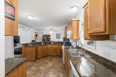 25 Ridgefield Dr., Nashua, NH 03062 - Photo 11