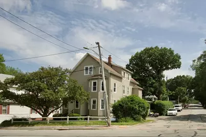 696 Grafton St, Worcester, MA 01604 - Photo 1