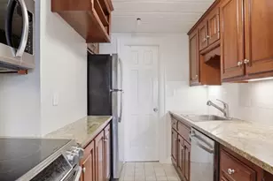 258 Marlborough, Boston, MA 02116 - Photo 15