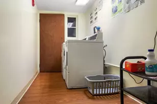 228 Commonwealth Ave, Boston, MA 02116 - Photo 21