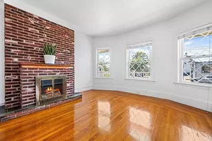 546 Shirley St, Winthrop, MA 02152 - Photo 3
