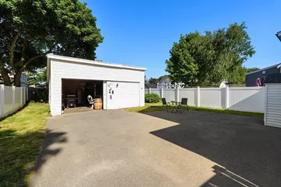 12 Johnson Ave, Peabody, MA 01960 - Photo 21