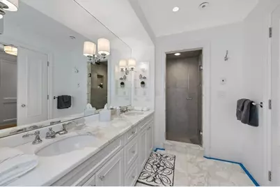 179 Beacon Street #1, Boston, MA 02116 - Photo 21