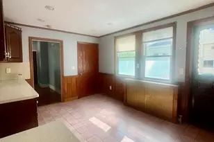 289 Webster St, Newton, MA 02466 - Photo 3
