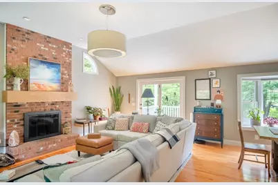 256 Mapleshade Ave, East Longmeadow, MA 01028 - Photo 5