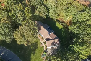 19 Windsor Dr, Foxboro, MA 02035 - Photo 3