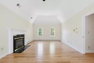 19 Windsor Dr, Foxboro, MA 02035 - Photo 23