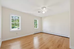 19 Windsor Dr, Foxboro, MA 02035 - Photo 25