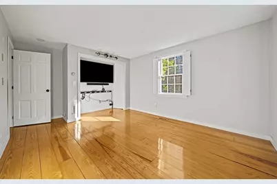 158 King St, Groveland, MA 01834 - Photo 15