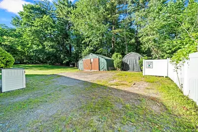 158 King St, Groveland, MA 01834 - Photo 27