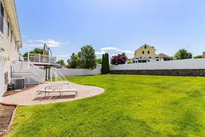 34 Moffett Road, Lynn, MA 01905 - Photo 11