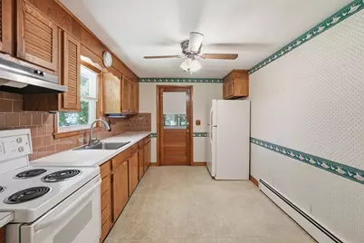 290 W Hill Rd, Marlborough, MA 01752 - Photo 5
