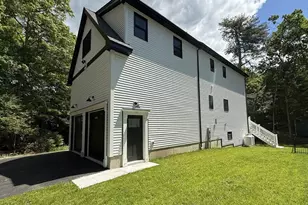 24 Cooper Rd, Webster, MA 01570 - Photo 7