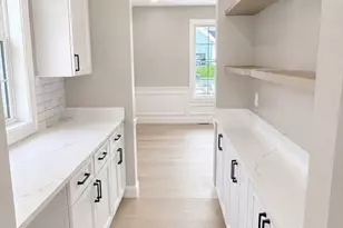 6 Hadley Hts Wy, Freetown, MA 02702 - Photo 11