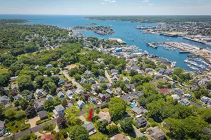 18 Traverse St, Gloucester, MA 01930 - Photo 33