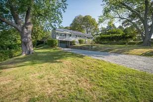 18 Traverse St, Gloucester, MA 01930 - Photo 41