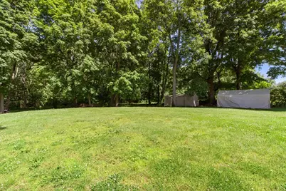 56 Mendon St, Blackstone, MA 01504 - Photo 35