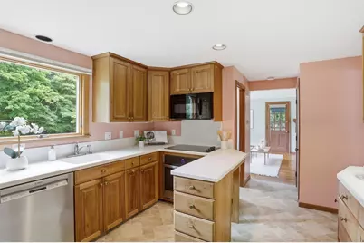 2 Winter St, Acton, MA 01720 - Photo 11