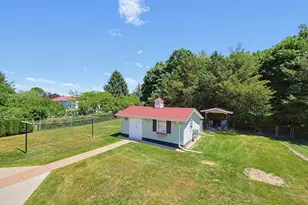 22 Fisher St, Attleboro, MA 02703 - Photo 21