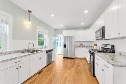 15 Reddy Ave, Boston, MA 02136 - Photo 11