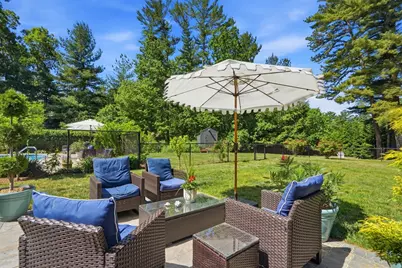 26 Acorn St, Duxbury, MA 02332 - Photo 3
