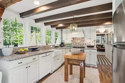 26 Acorn St, Duxbury, MA 02332 - Photo 9