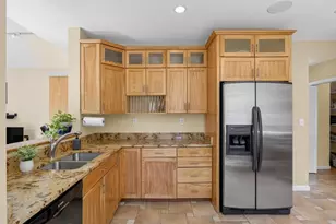 12 Middle St, Lexington, MA 02421 - Photo 9
