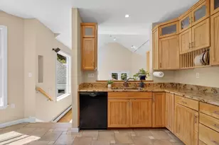 12 Middle St, Lexington, MA 02421 - Photo 11