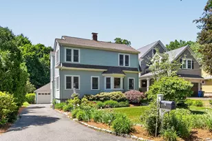 12 Middle St, Lexington, MA 02421 - Photo 1
