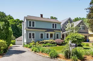 12 Middle St, Lexington, MA 02421 - Photo 1