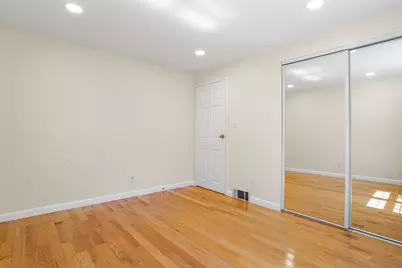 56 Roberts Dr #56, Bedford, MA 01730 - Photo 11