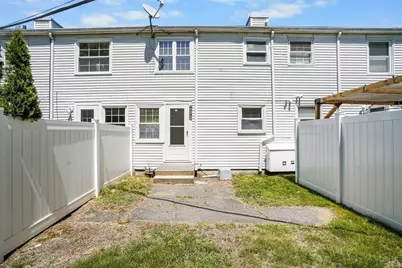 56 Roberts Dr #56, Bedford, MA 01730 - Photo 21