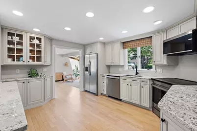 3 Barbara Ave, Wilmington, MA 01887 - Photo 11
