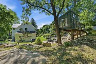 108 Kilby St, Hingham, MA 02043 - Photo 33