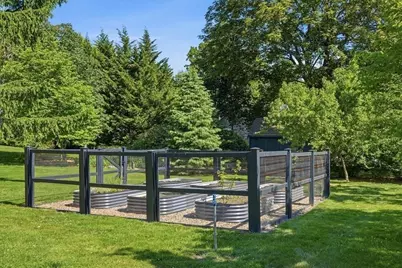 108 Kilby St, Hingham, MA 02043 - Photo 37