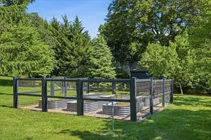 108 Kilby St, Hingham, MA 02043 - Photo 37