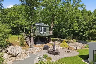 108 Kilby St, Hingham, MA 02043 - Photo 29