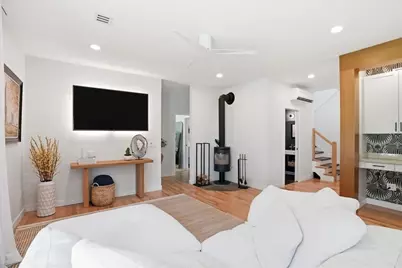 108 Kilby St, Hingham, MA 02043 - Photo 9