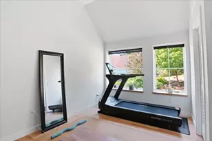 108 Kilby St, Hingham, MA 02043 - Photo 21
