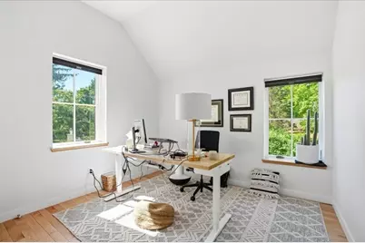 108 Kilby St, Hingham, MA 02043 - Photo 23