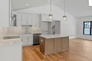 46 Sandwich Rd, Plymouth, MA 02360 - Photo 3