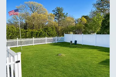 34 10th St S, Edgartown, MA 02539 - Photo 19