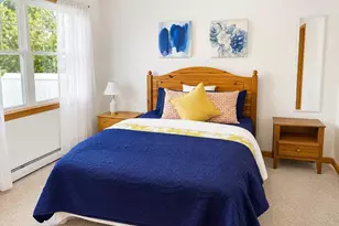 34 10th St S, Edgartown, MA 02539 - Photo 9