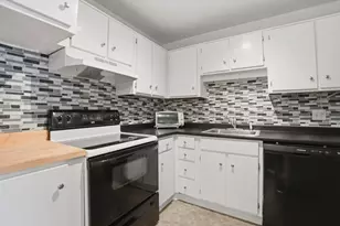 147 Milk St, Westborough, MA 01581 - Photo 5