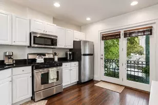 169 K St, Boston, MA 02127 - Photo 5