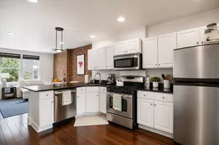 169 K St, Boston, MA 02127 - Photo 3
