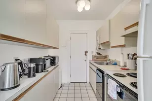 141 Englewood Ave, Boston, MA 02135 - Photo 19