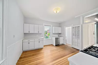 98 Boylston St #2, Brookline, MA 02445 - Photo 3