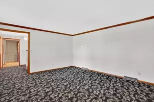 165 Western Ave, Westfield, MA 01085 - Photo 11